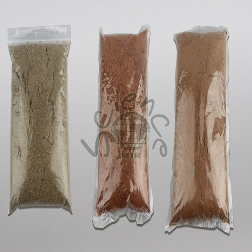 모래가많이섞인흙/진흙이많이섞인흙/직접모은흙(각3kg)(MIR-0395)